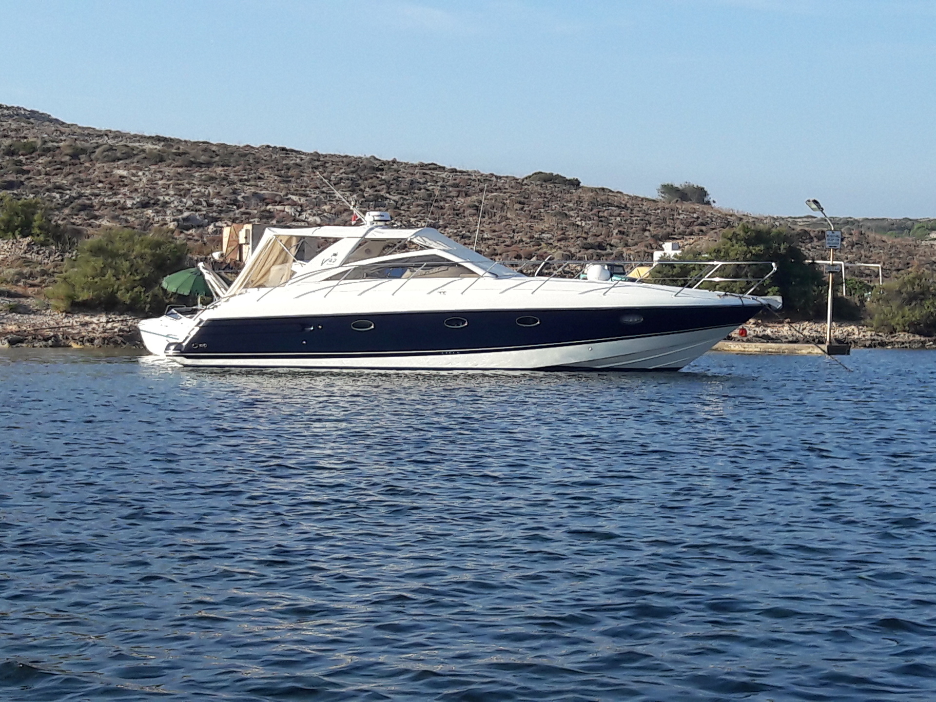 Luxury Yacht Charters in Malta, Princess V42